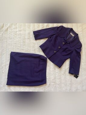 Tahari Levine - Liam Suit.